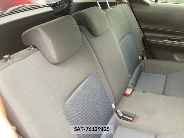 Toyota AQUA 2015-02 8437935-7