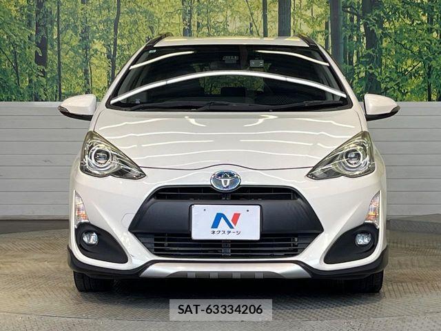 Toyota AQUA 2016-03 8437933-13