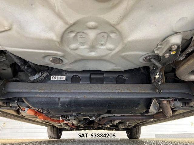 Toyota AQUA 2016-03 8437933-18