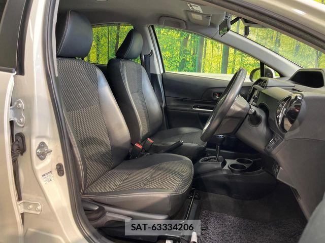 Toyota AQUA 2016-03 8437933-7