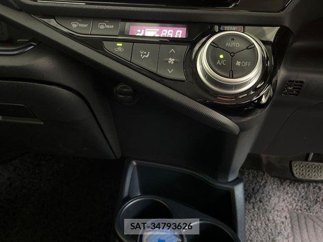Toyota AQUA 2015-12 8457032-5