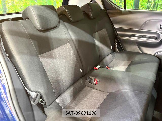 Toyota AQUA 2019-10 8457017-9