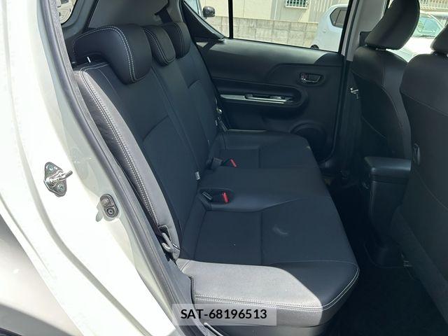 Toyota AQUA 2016-08 8457038-17