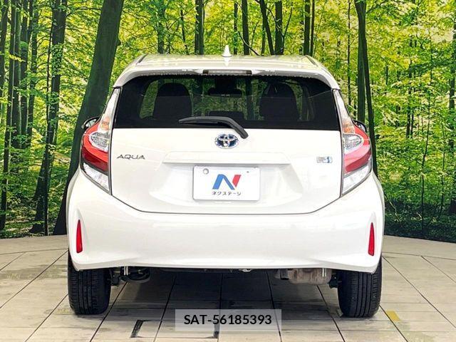 Toyota AQUA 2017-06 8457029-14