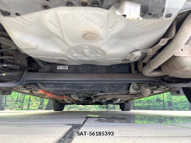 Toyota AQUA 2017-06 8457029-18