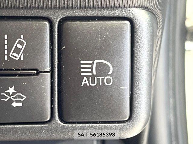 Toyota AQUA 2017-06 8457029-4