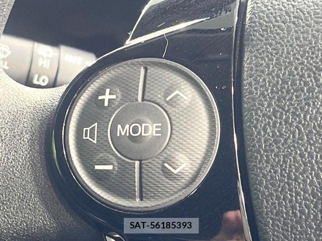Toyota AQUA 2017-06 8457029-5