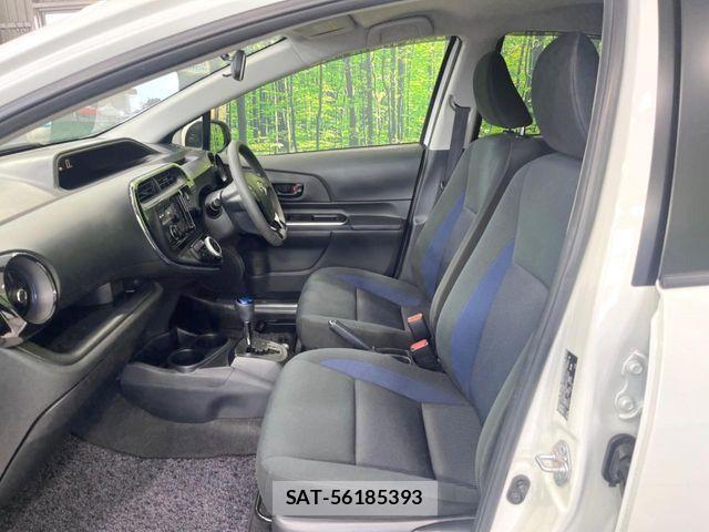 Toyota AQUA 2017-06 8457029-7