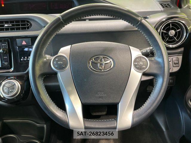 Toyota AQUA 2016-05 8457025-10