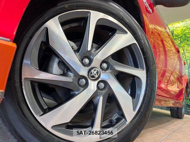 Toyota AQUA 2016-05 8457025-12
