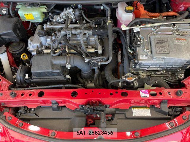 Toyota AQUA 2016-05 8457025-17