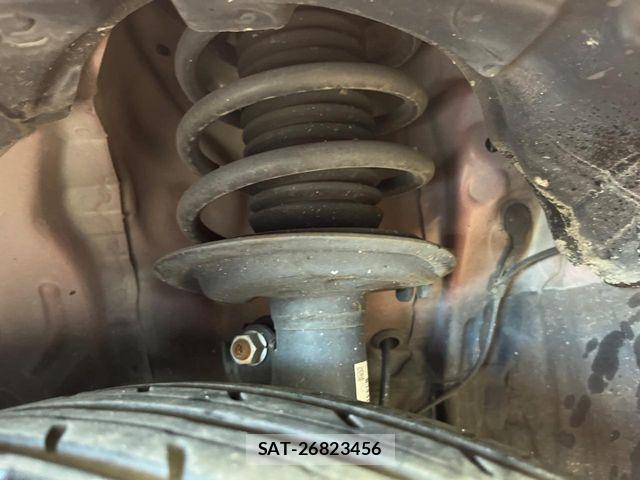Toyota AQUA 2016-05 8457025-19