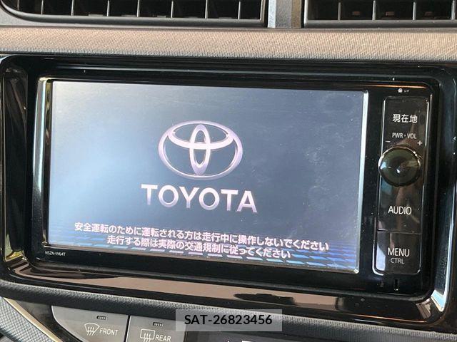 Toyota AQUA 2016-05 8457025-2