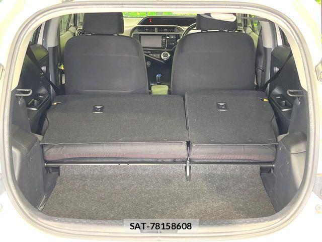 Toyota AQUA 2015-06 8457023-9