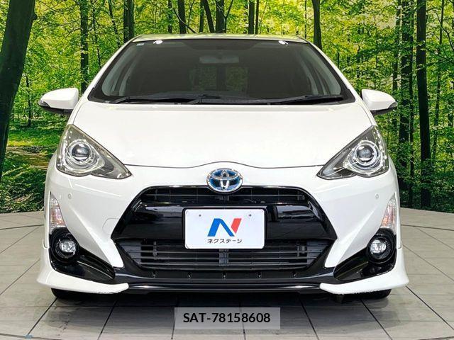 Toyota AQUA 2015-06 8457023-13