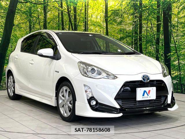 Toyota AQUA 2015-06 8457023-15