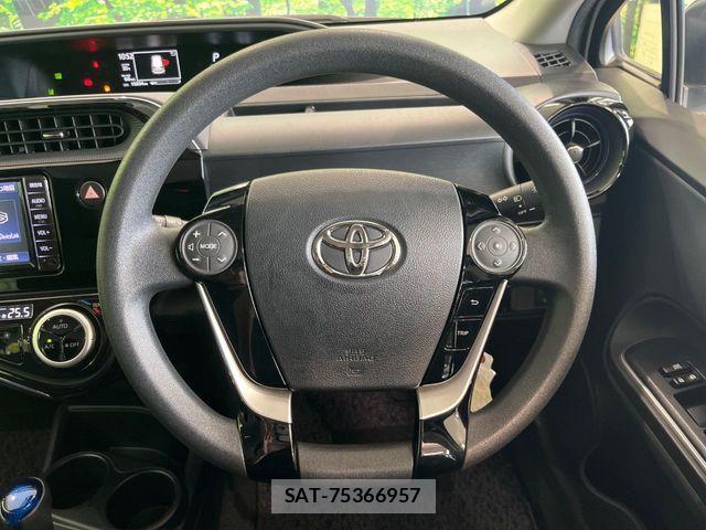 Toyota AQUA 2019-06 8457019-10