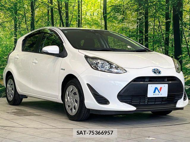 Toyota AQUA 2019-06 8457019-15