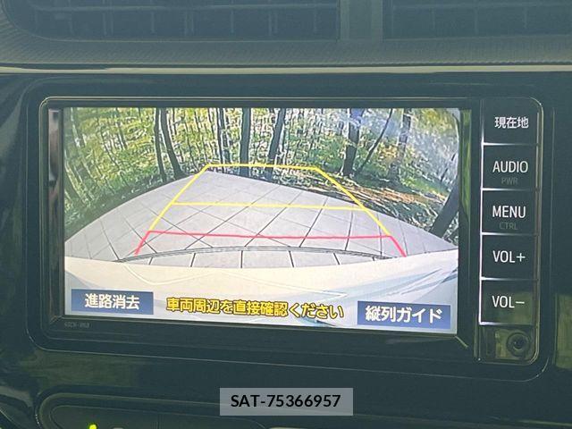 Toyota AQUA 2019-06 8457019-3