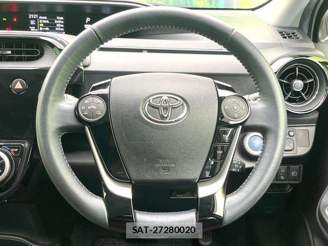 Toyota AQUA 2019-07 8457018-10