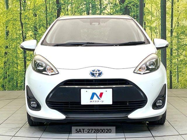Toyota AQUA 2019-07 8457018-13