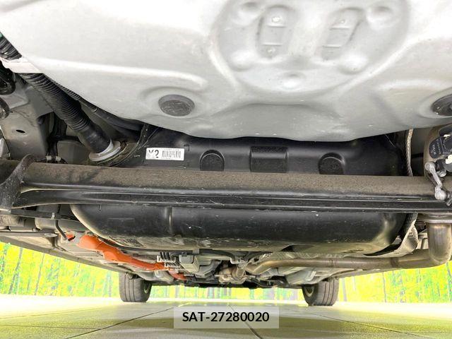 Toyota AQUA 2019-07 8457018-18