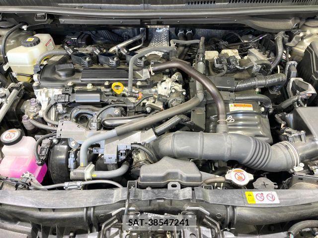 Toyota AQUA 2022-03 8457011-17
