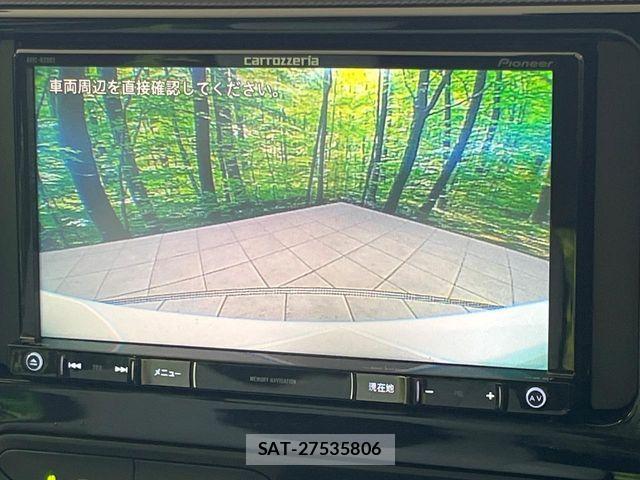 Toyota AQUA 2019-06 8457022-3