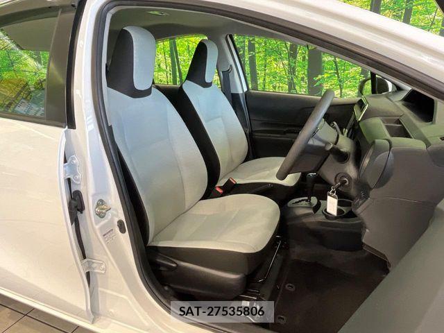 Toyota AQUA 2019-06 8457022-7