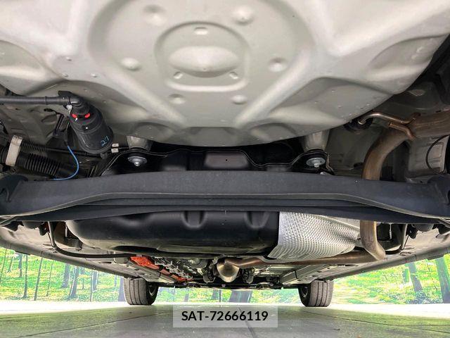 Toyota AQUA 2022-10 8457009-18