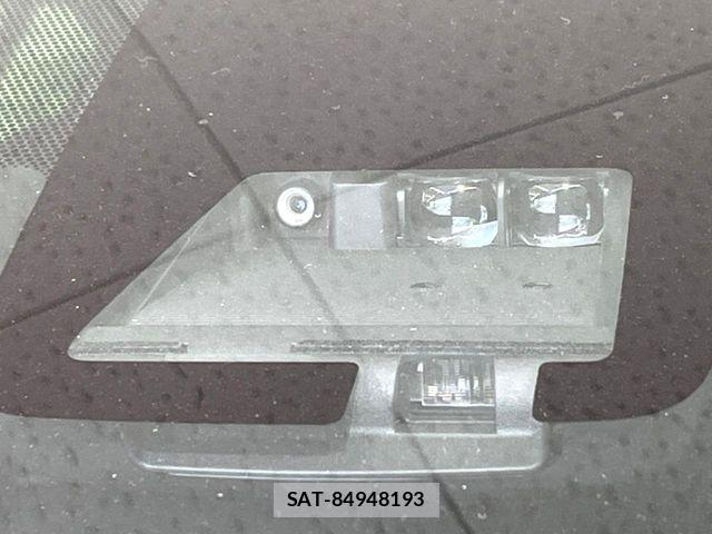 Toyota AQUA 2019-07 8457021-5