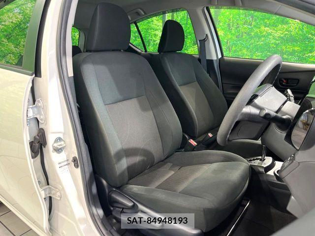 Toyota AQUA 2019-07 8457021-7