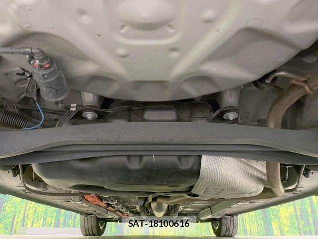 Toyota AQUA 2023-06 8457014-18