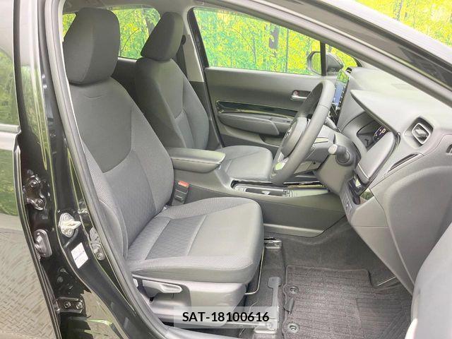 Toyota AQUA 2023-06 8457014-7