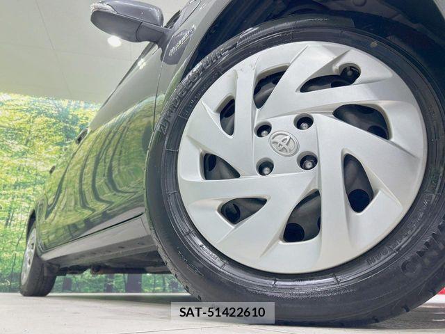 Toyota AQUA 2016-06 8457037-12
