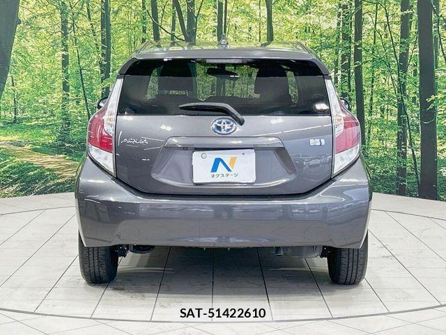 Toyota AQUA 2016-06 8457037-14
