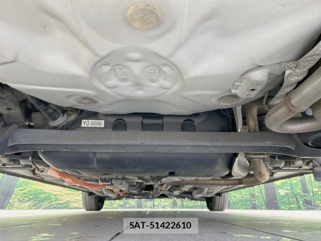 Toyota AQUA 2016-06 8457037-18