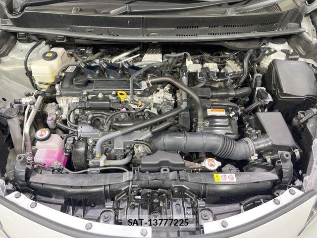 Toyota AQUA 2023-07 8457012-17