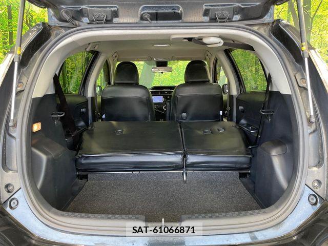 Toyota AQUA 2017-12 8457031-9