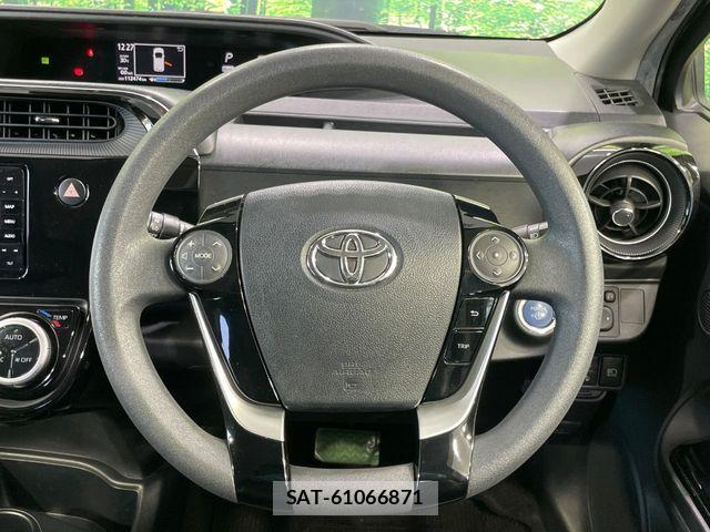 Toyota AQUA 2017-12 8457031-10