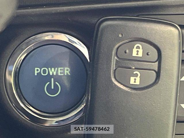Toyota AQUA 2014-01 8457034-5