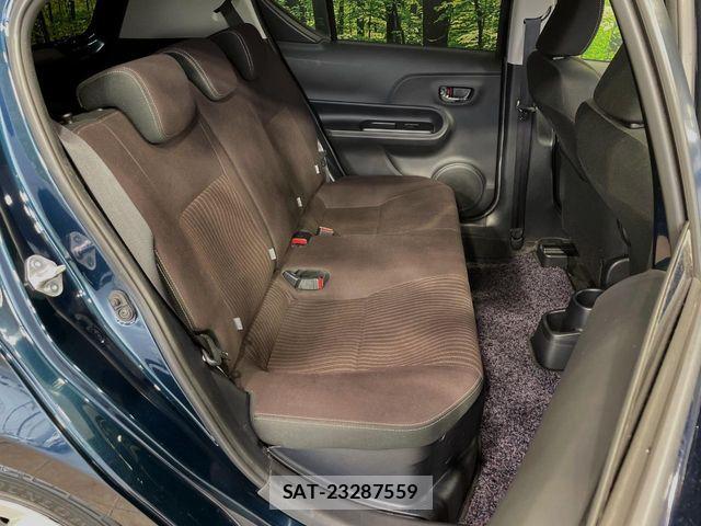 Toyota AQUA 2017-08 8457020-8