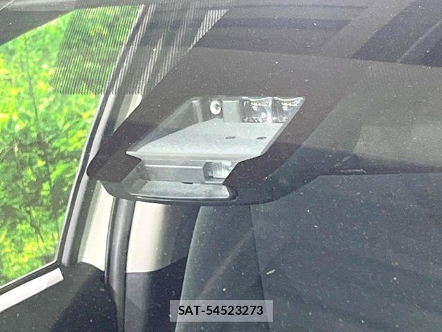 Toyota AQUA 2017-01 8457028-2