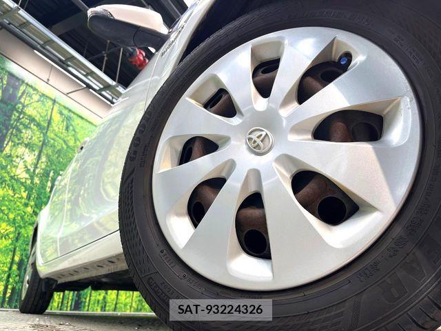 Toyota AQUA 2012-02 8457024-12