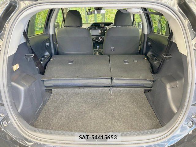 Toyota AQUA 2018-05 8457027-9