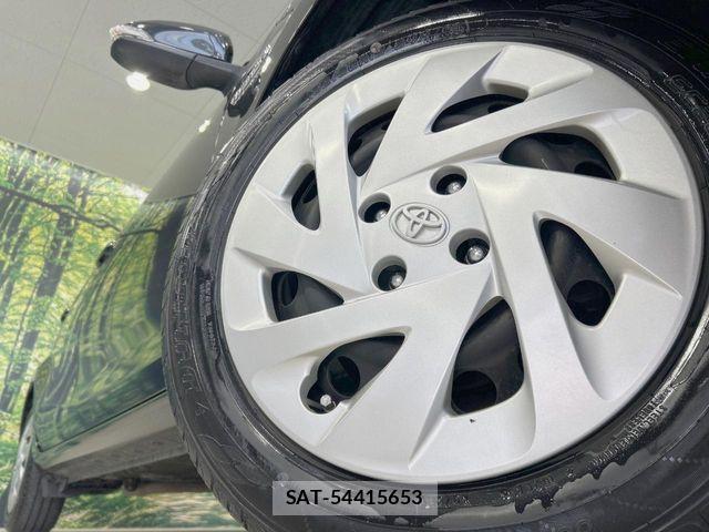 Toyota AQUA 2018-05 8457027-12