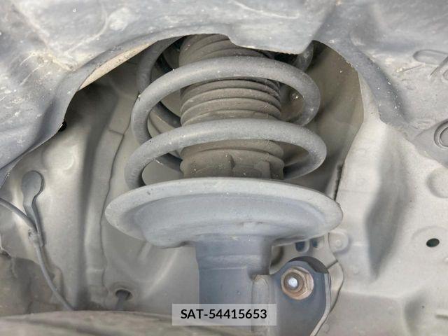 Toyota AQUA 2018-05 8457027-19
