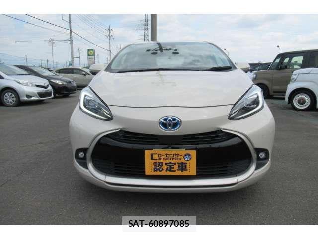 Toyota AQUA 2022-02 8457008-2