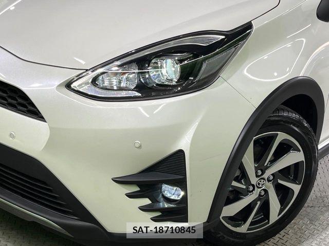 Toyota AQUA 2020-11 8457016-11