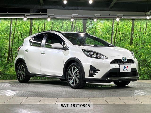 Toyota AQUA 2020-11 8457016-15